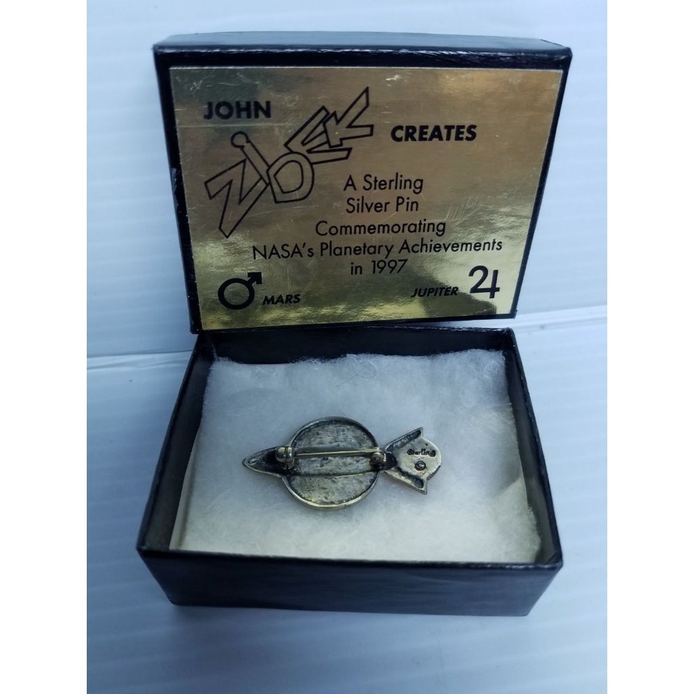 Vintage John Zidek Creates Nasa Pin Sterling Silver - Picture 2 of 2